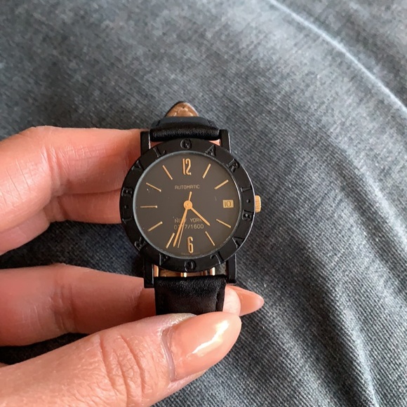 Bvlgari: Rare Limited Edition Carbon Gold Watch - Picture 3 of 12